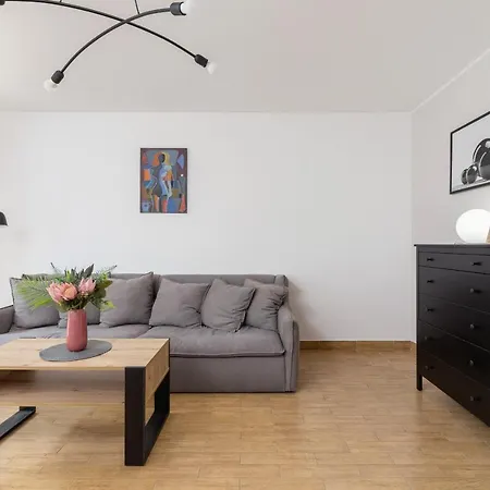 Pleasant Apartment With Terrace Cracow By Noclegi Renters Kraków Zewnętrze zdjęcie