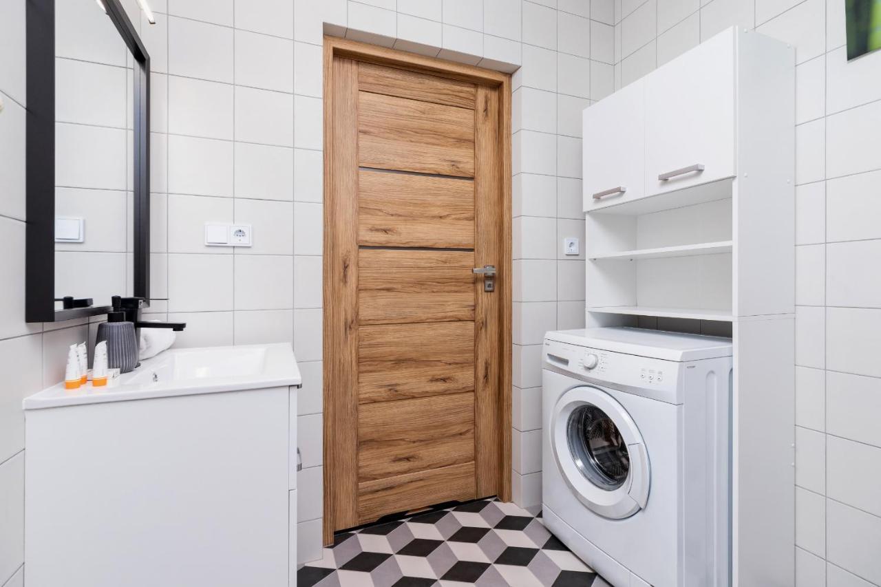 Pleasant With Terrace Cracow By Renters Apartment Krakow